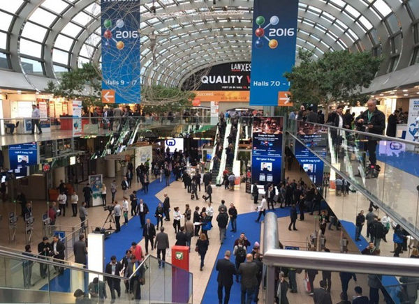 22:a Düsseldorf internationella plast- och gummiutställning