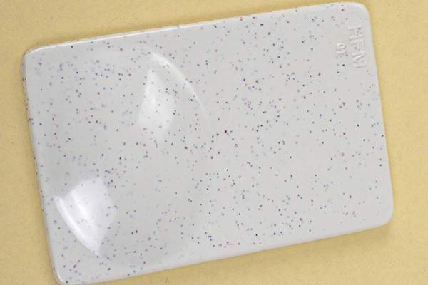 New Design Dots Look Melamine Resin Powder for Tableware Featured Image