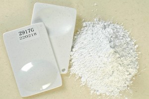 Sprayed Dots Melamine Molding Powder for Tableware